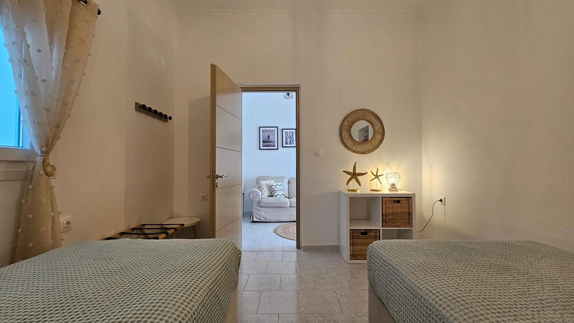 Captain Giorgos House Pollonia Exterior photo